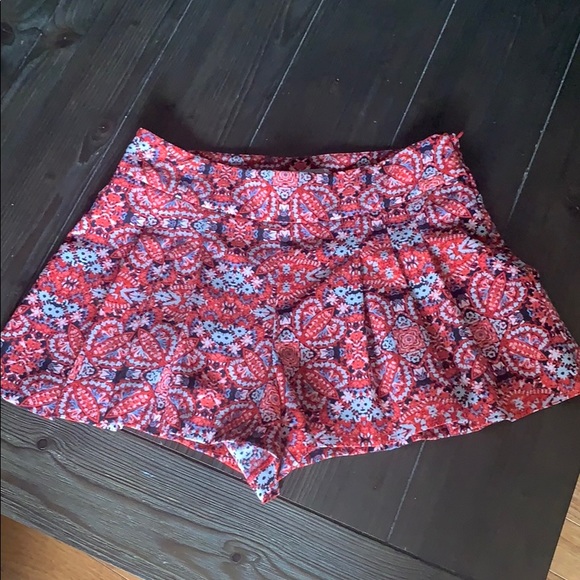 Super cute Forever 21 shorts size small - Picture 1 of 8